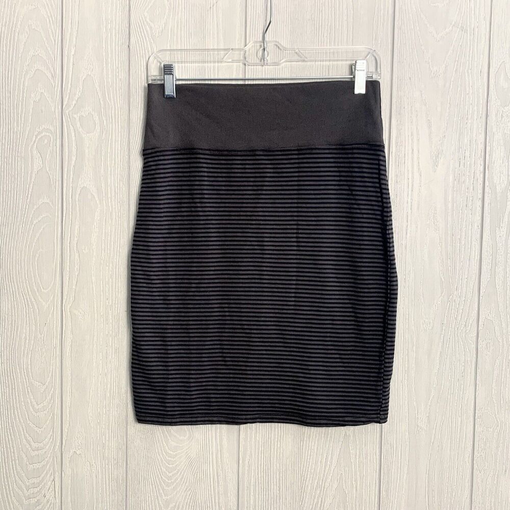 Sundry Gray Stripe Skirt Size 1 (Small) NWT